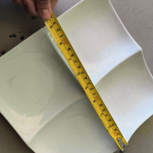 Set of 4 bowls and tray for nuts like new