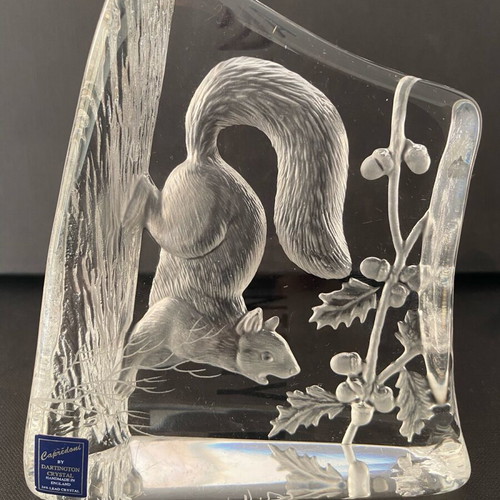 Dartington crystal paperweight new, collectible decorative art glass