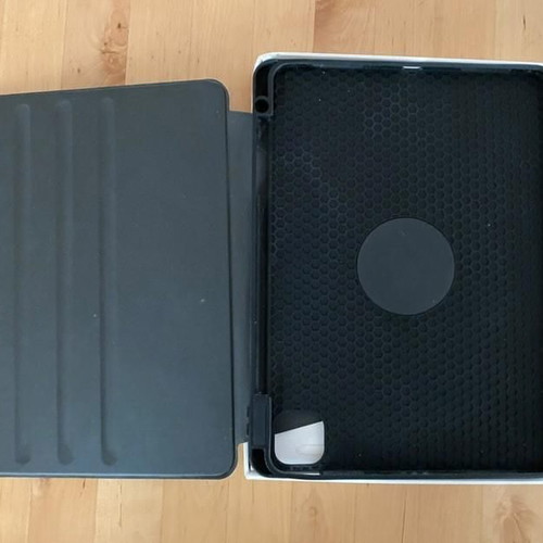 Apple iPad Pro 11" M4 256GB Wi-Fi Space Black like new