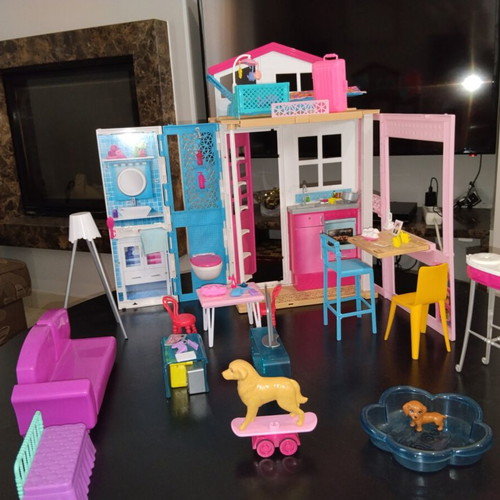 Barbie dollhouse, 1 apartment