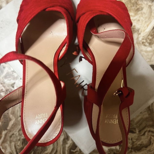 Jenny Fairy red suede platform sandals like new, size 38
