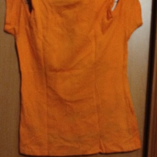 Orange blouse like new, size M