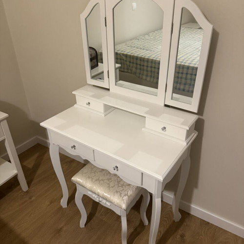 Boudoir vanity with triple mirror and stool like new