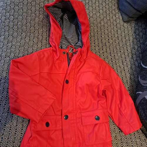Children's waterproof trench coat No 1 like new