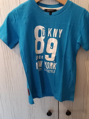 DKNY t-shirt for boy 5 years old, turquoise, like new