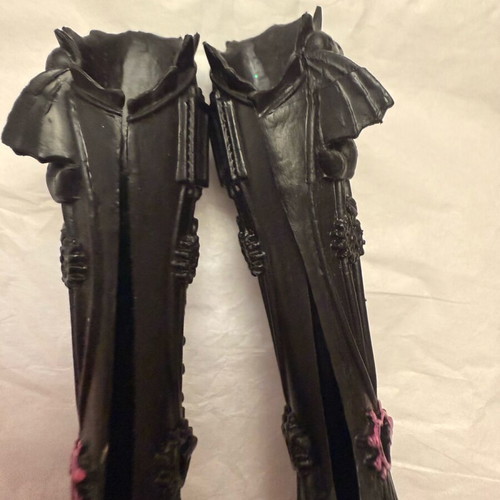 Monster High Dracubecca Freaky Fusion boots used 2014