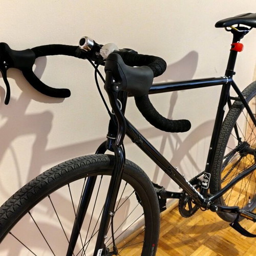 Octane One Kode Gravel bike like new, disc brakes, 700c wheels