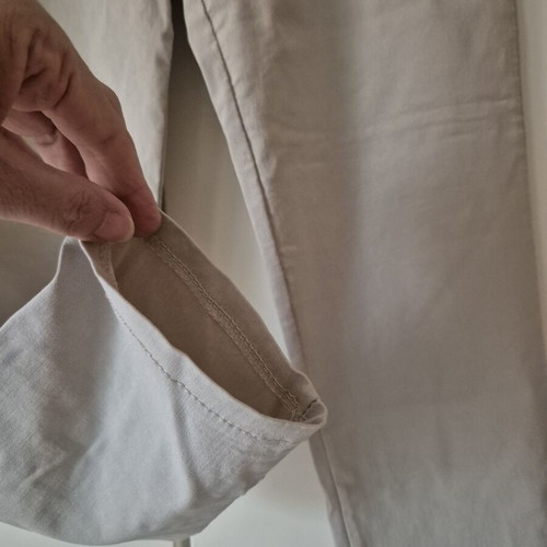 Beige elastic pants size L like new with side pockets and drawstring waist