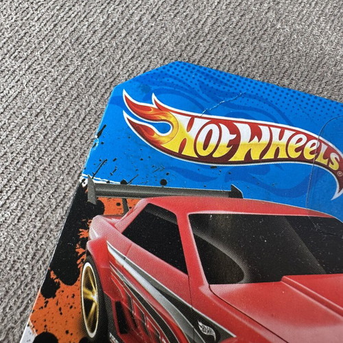 Hot Wheels Nissan Skyline GTR R32 Nightburnerz 2011 like new