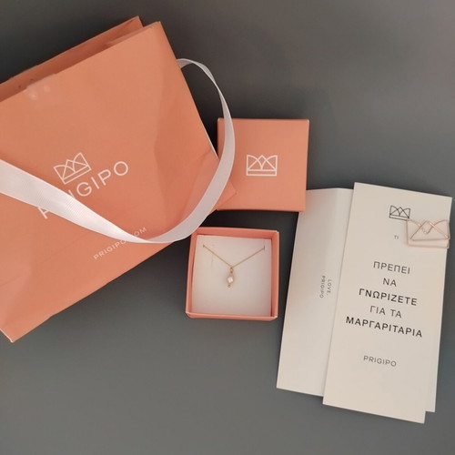 Prigipo pearl necklace with chain, gold