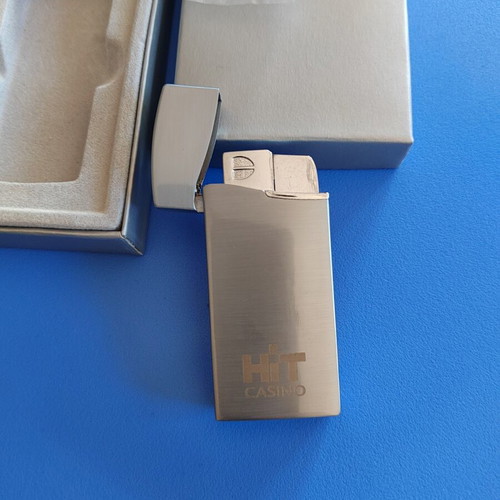Hit Casino Metal Lighter new in box with gift case