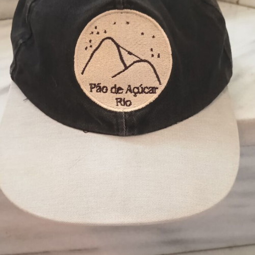 Vintage Pão de Açúcar Rio de Janeiro newsboy cap used, black corduroy