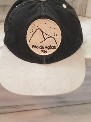 Vintage Pão de Açúcar Rio de Janeiro newsboy cap used, black corduroy