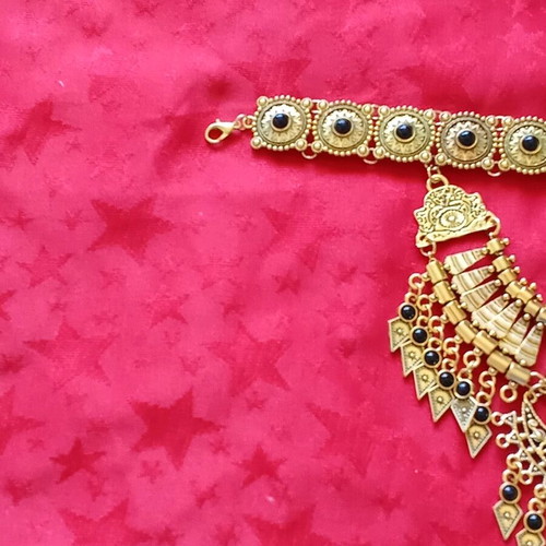 Boho vintage necklace A.L.E. new, gold with black stones