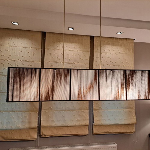 Modern dining light like new with rectangular design