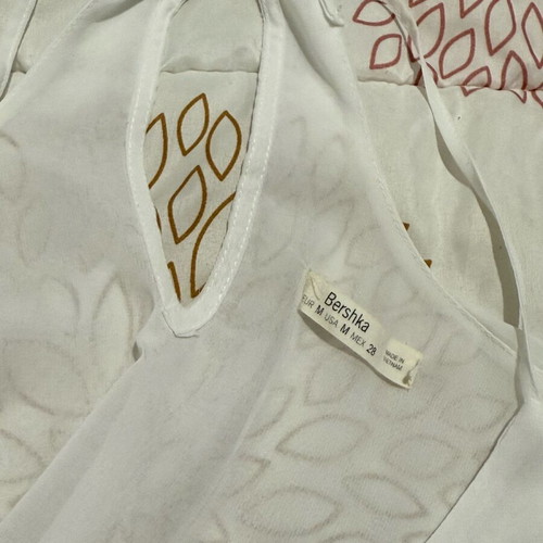 Bershka white shirt used size M