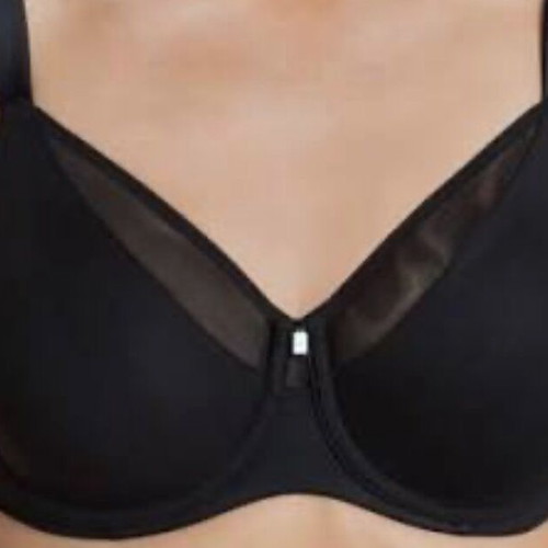 Triumph True Shape Sensation black bra size 100G new