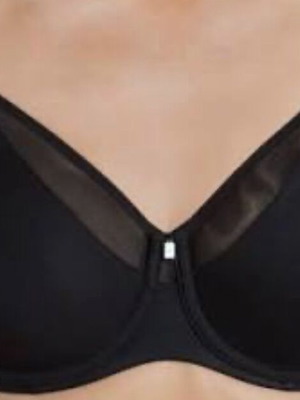 Triumph True Shape Sensation black bra size 100G new