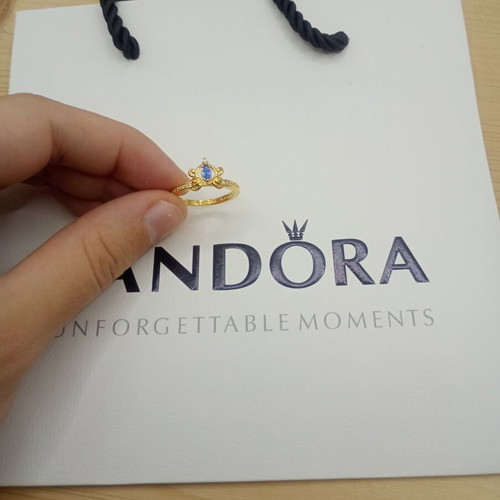 Pandora ring size 54, gold color