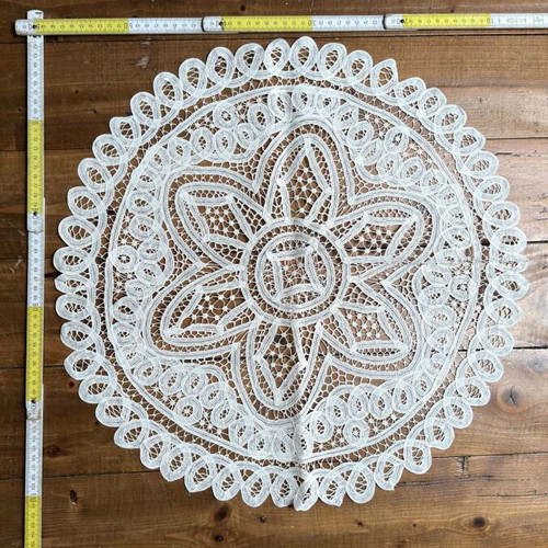 Set of 5 Vintage White Decorative Lace Pieces