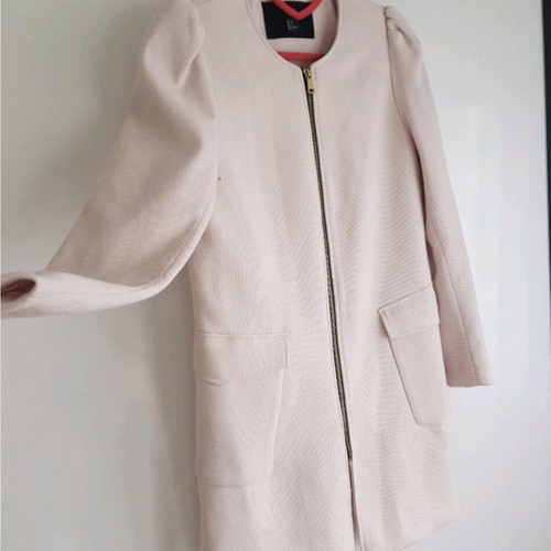 H&M pink thin coat used with pockets and zipper