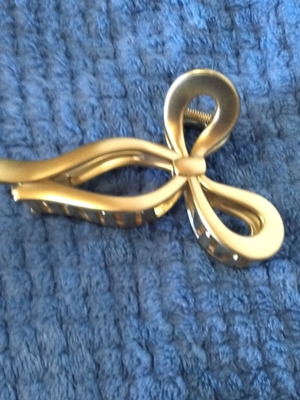 Clamper bow-shaped hair clip gold color new
