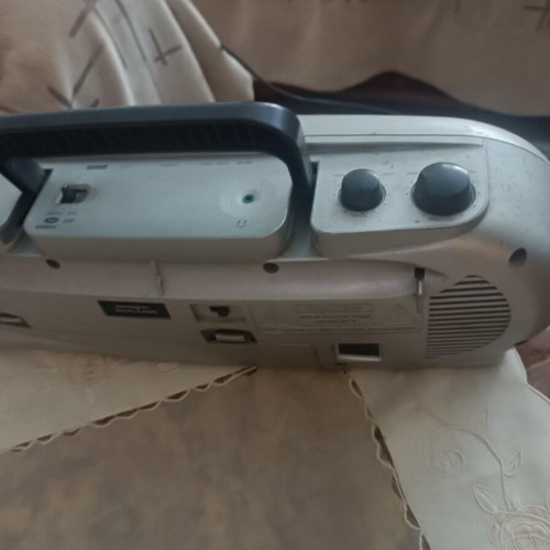 Philips AQ5150 cassette player used, radio works, cassette needs repair