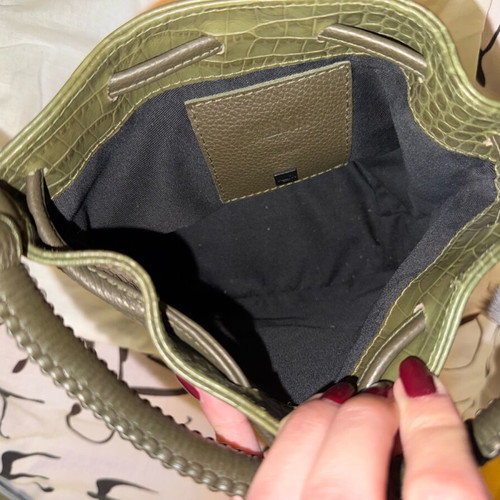 Callista crossbody bag like new