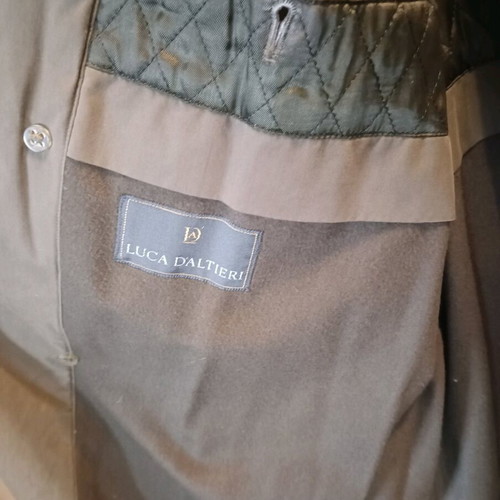 Vintage Luca D'Altieri men's trench coat like new size 46