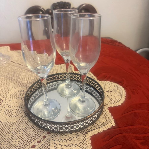 Vintage champagne glasses like new, set of 3
