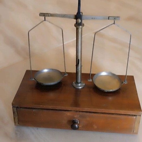 Vintage precision scale used for goldsmiths and pharmacists