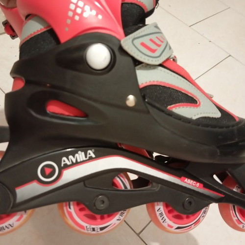 Amila Inline Skate black/red like new, size 34-37