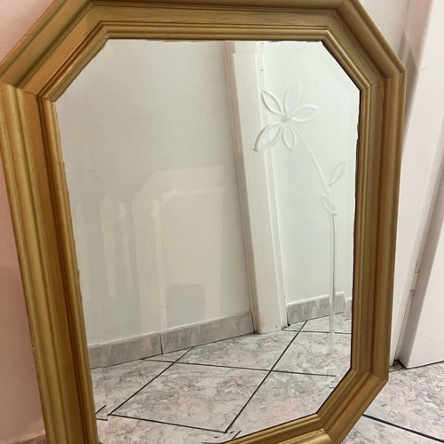 Mirror used in very good condition