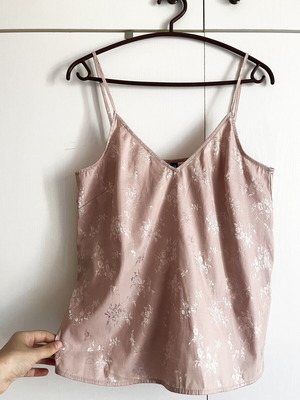 Pink sleeveless summer top with flowers, like new, H&M, size S