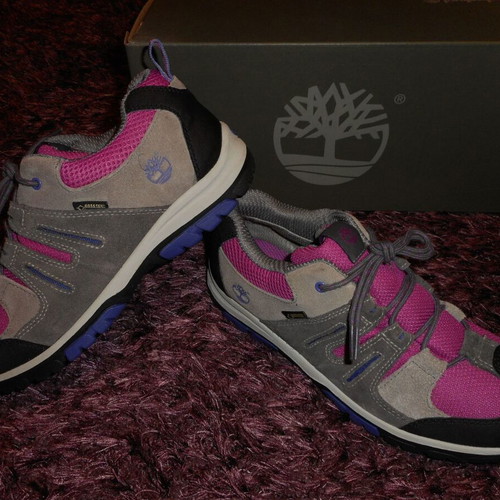 Timberland Gore Tex sports shoes new, size 40, black and pink