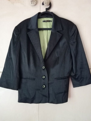 Raxevsky suit like new, black and green, size XL
