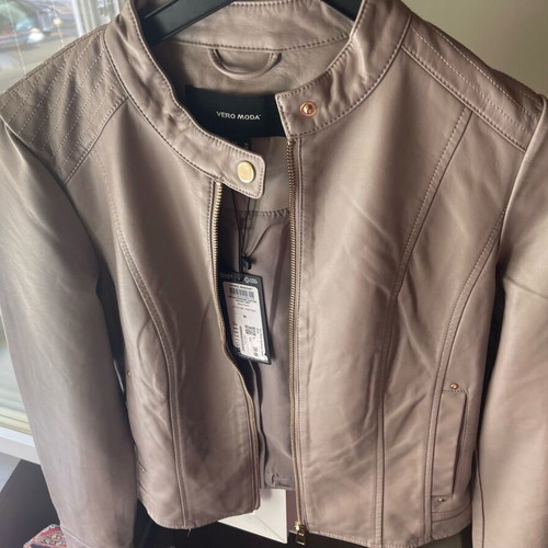 Vero Moda leather jacket new, grey brown