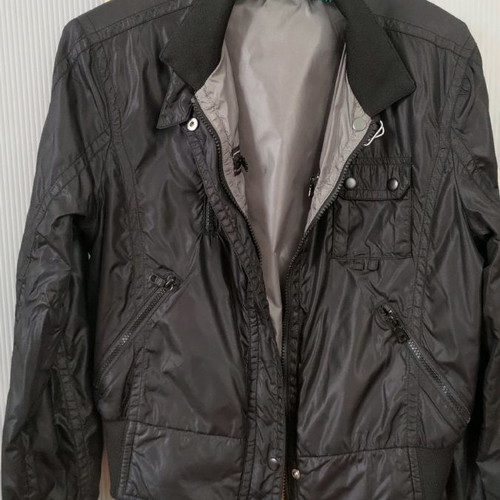Gas women's reversible windbreaker size M like new