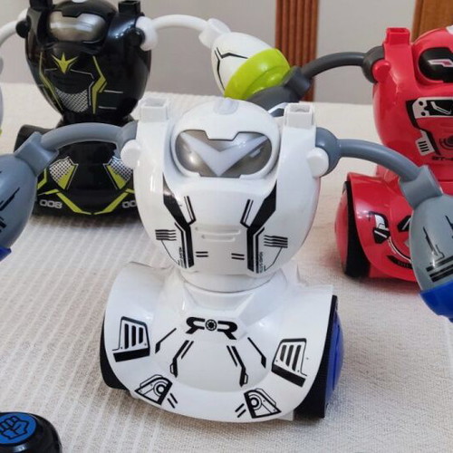 SilverLit Robo Kombat remote control robots used