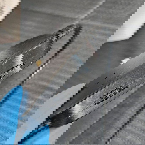 Ηλεκτρική ράσπα για φτέρνες σαν καινούργιο