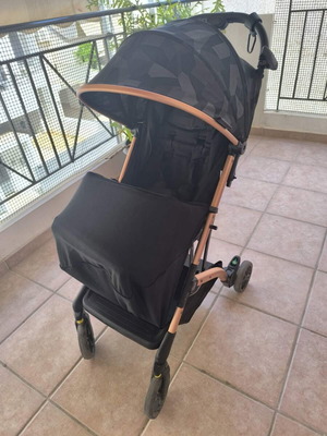 Cam Compass 2 travel stroller with UV50+ canopy