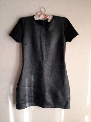 Lynne φόρεμα μεταχειρισμένο, μέγεθος S, μαύρο