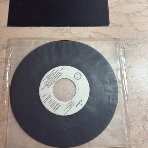 Slayer Seasons in the Abyss 7” vinyl single and DVD like new