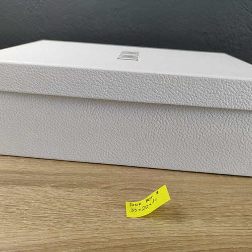 Dior empty shoe box used, 33 x 22 x 11 cm