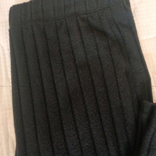 Shein embossed warm leggings like new, sizes Large to 2XL, black
