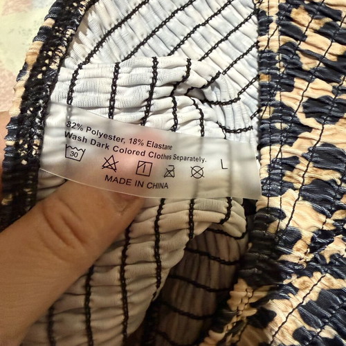 Bikini set leopard print size Large like new