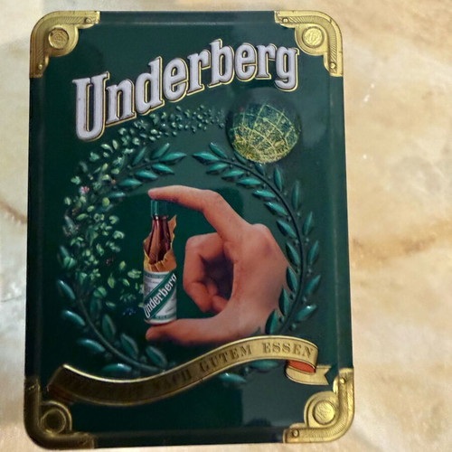 Underberg collectible metal box like new