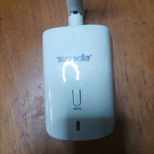 Κεραία ενίσχυσης σήματος Tenda ασύρματη με USB adapter