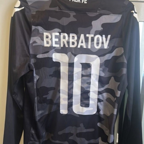 Berbatov PAOK Macron jersey small size like new