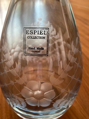 Crystal wine carafe with gold detail and engraved design